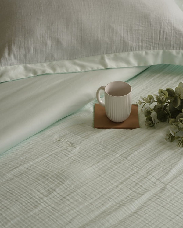 Why You Should Switch to Muslin Bedsheets This Summer
