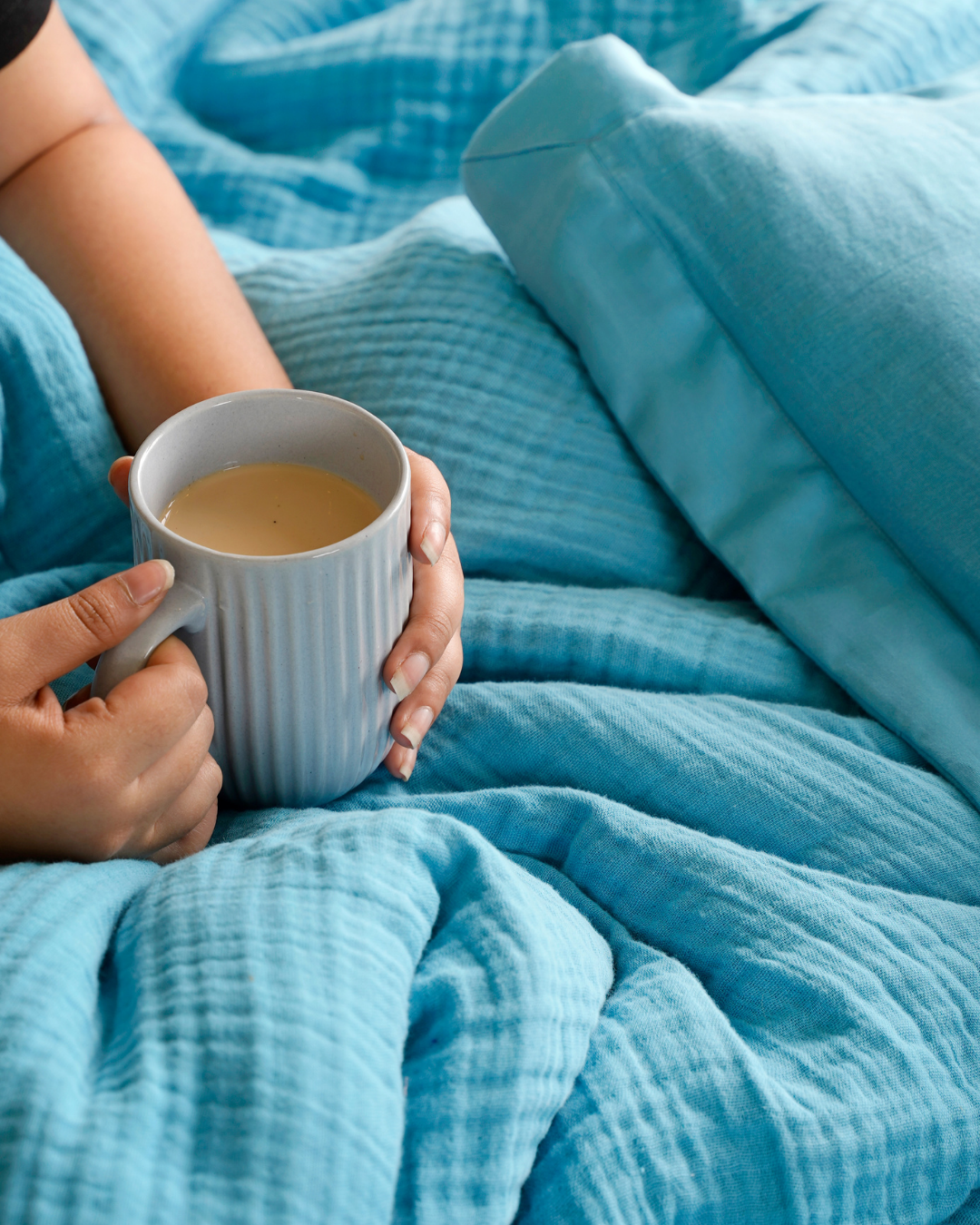 Muslin Duvet with Tulip Embroidery (4 Layer)