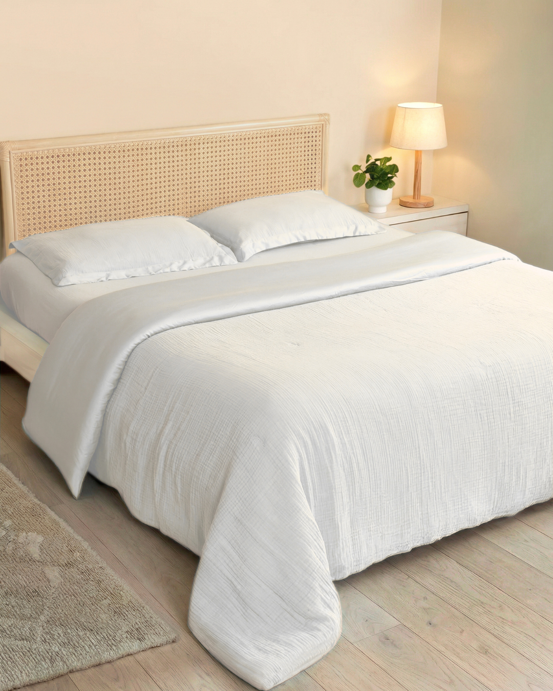 Muslin Duvet with Tulip Embroidery (4 Layer)