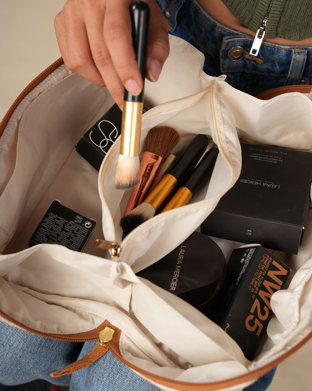 Flat Lay Pouch