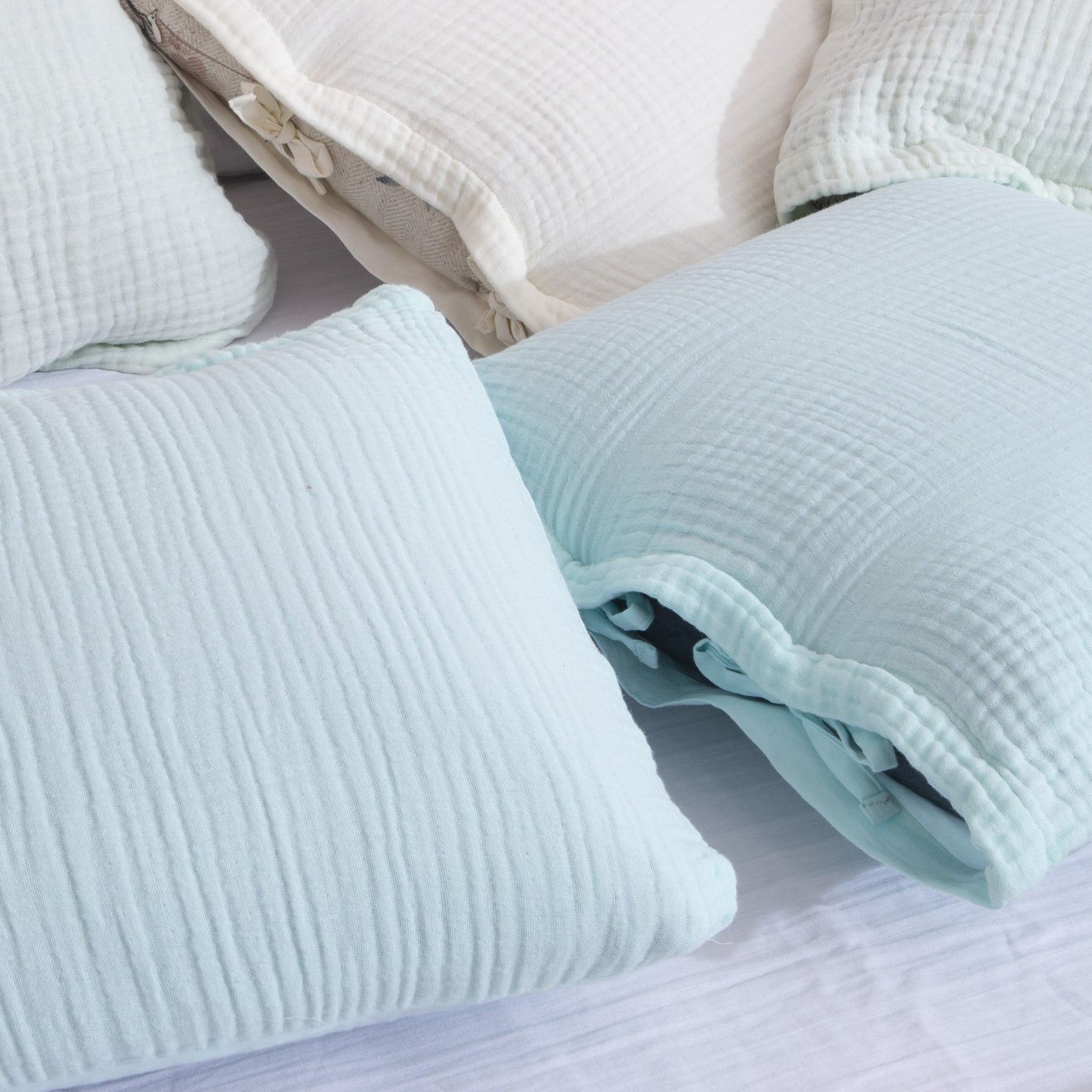 Cushion Cover | Muslin Cotton Sateen | Quite Tide