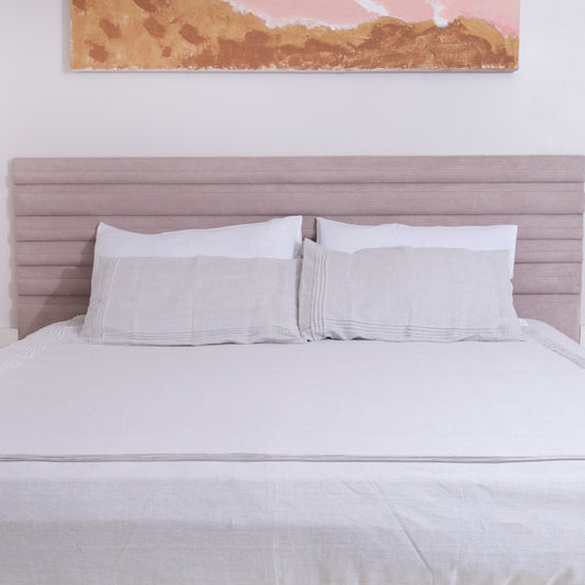 Hemp Bedding | Pin Tucked