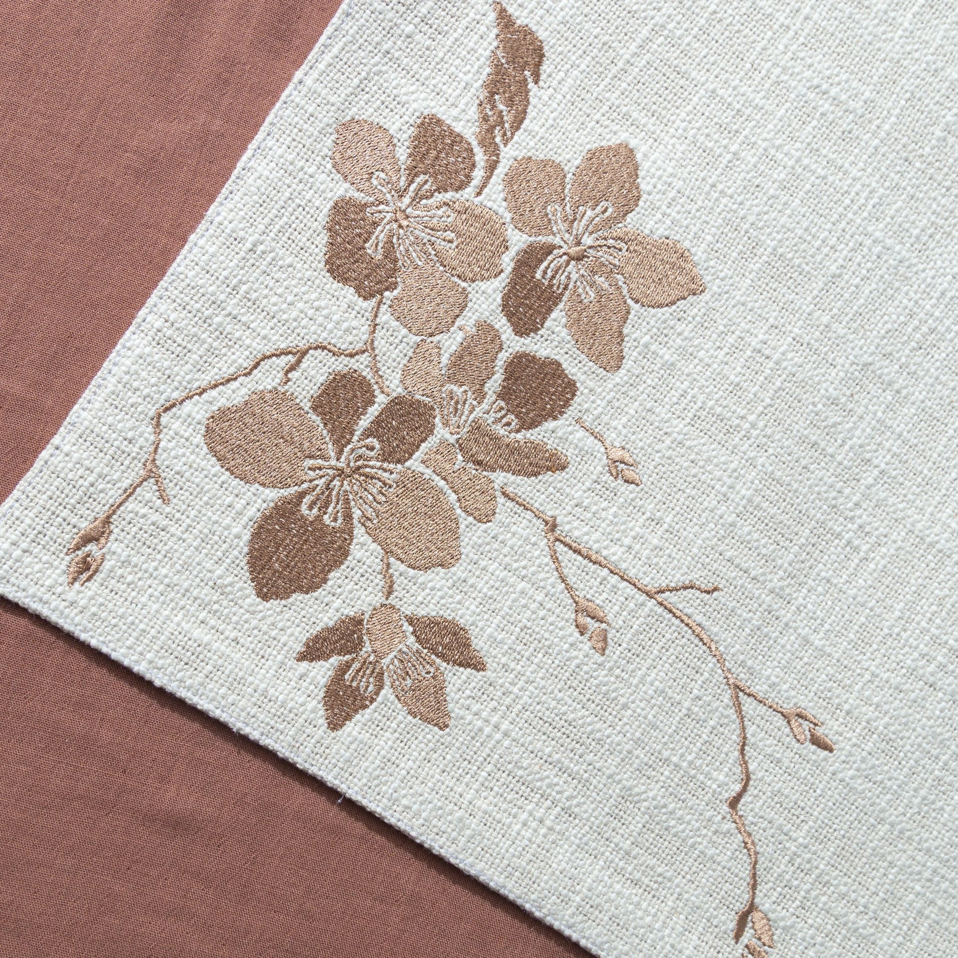 Slub Cotton Dining Set