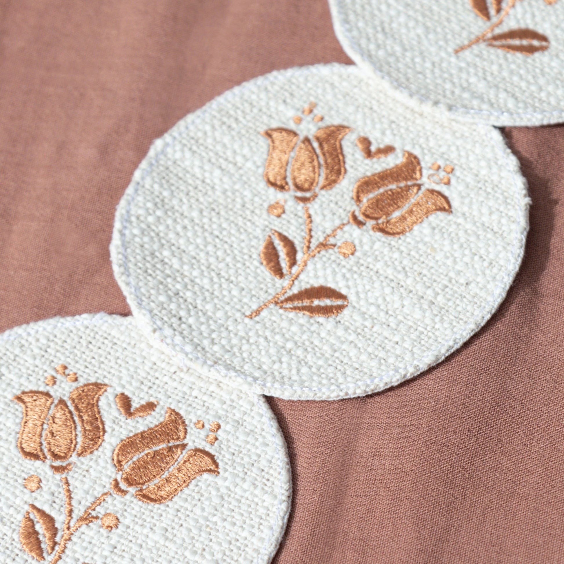 Slub Cotton Dining Set