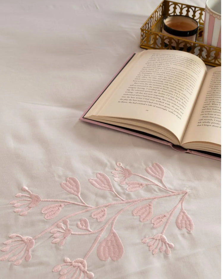 500 TC  Bedsheet White with Contrast Embroidery | Pink