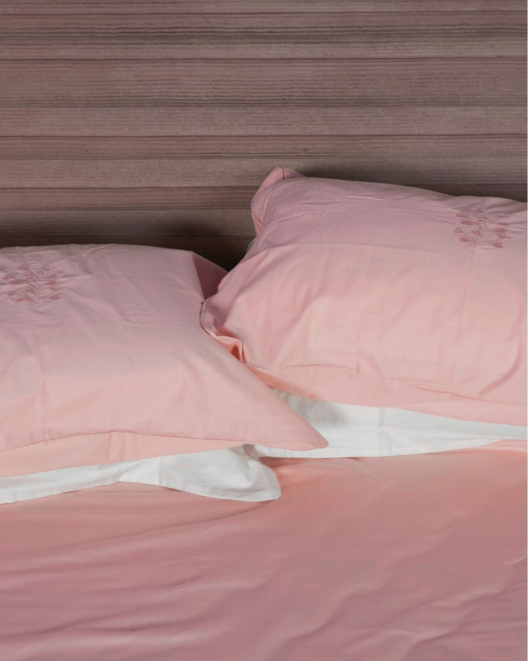500 TC  Bedsheet Set with Self Colour Embroidery |Pink