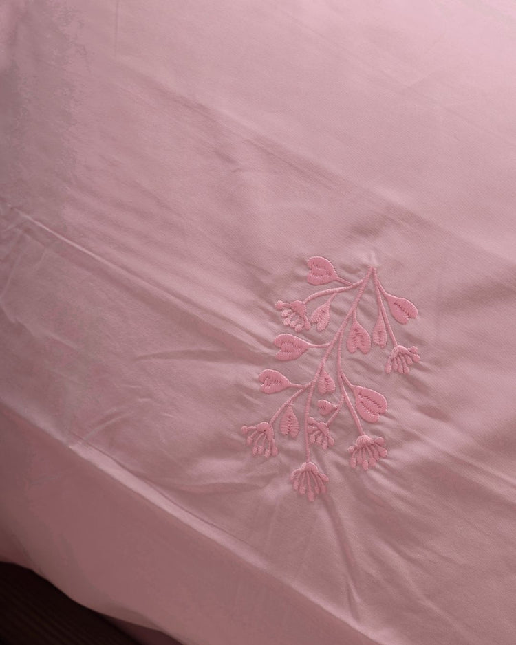500 TC  Bedsheet Set with Self Colour Embroidery |Pink